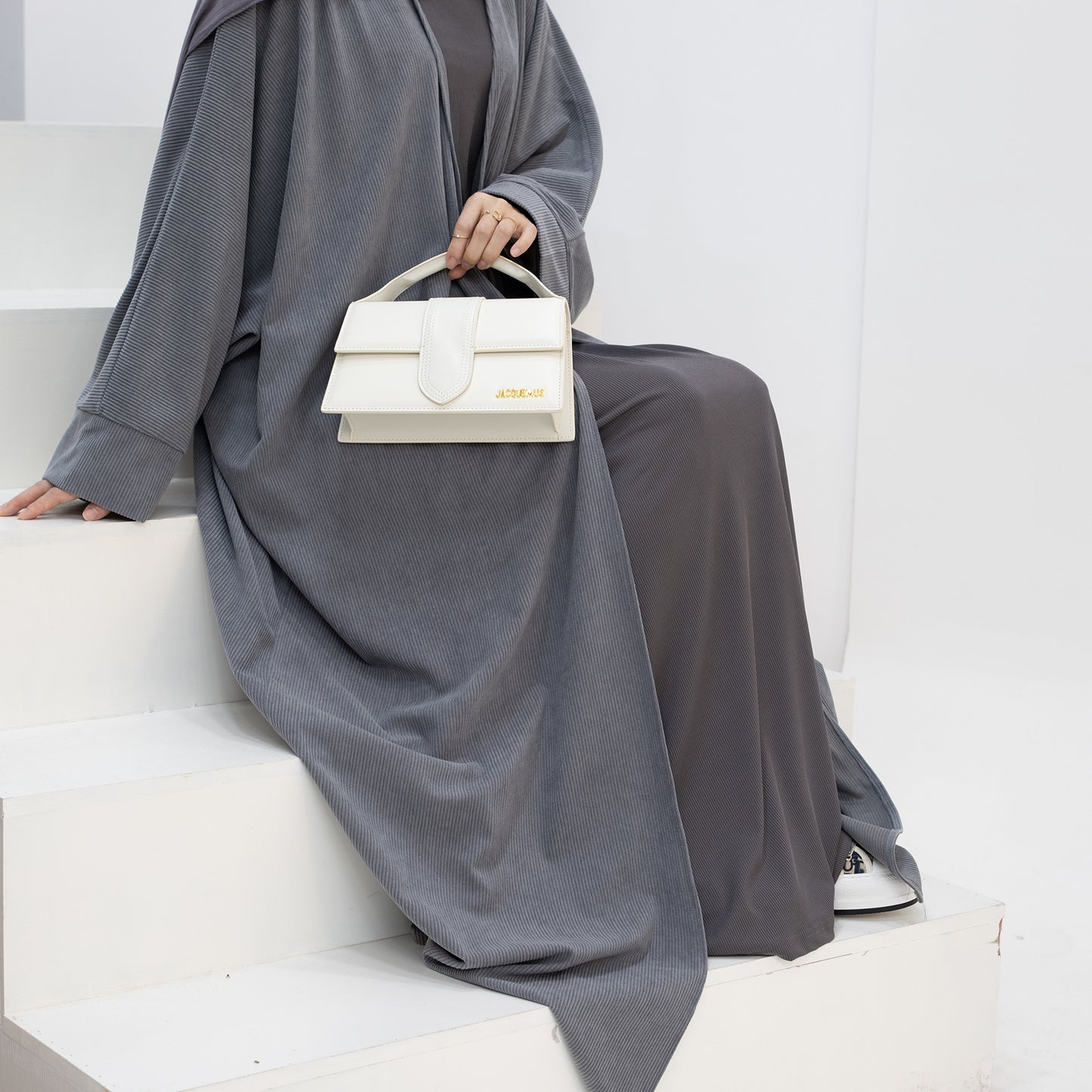 Mira Curduroy Open Abaya